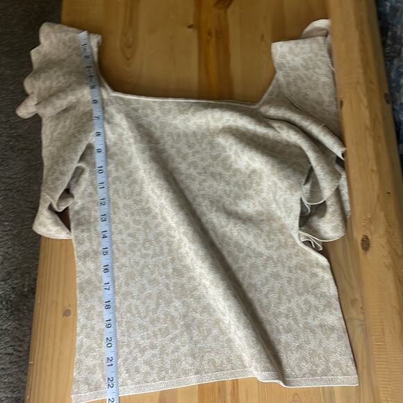 INC metallic leopard print crop sweater women’s M - Picture 13 of 13